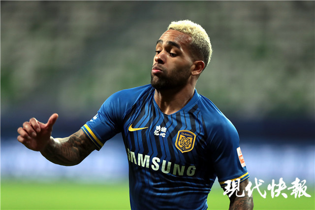 江苏苏宁客场战平，保持不败纪录的简单介绍