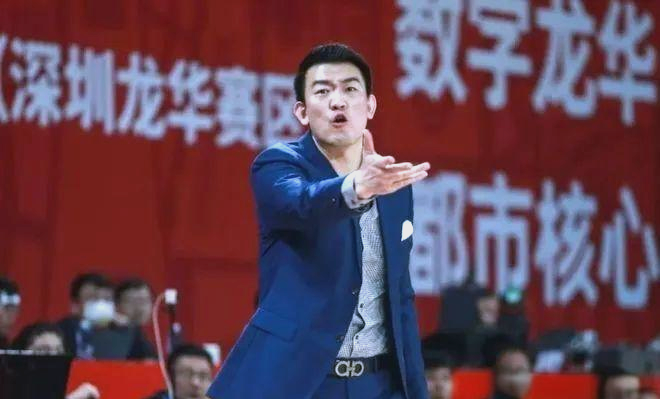 教练战术调整，球队战绩连连飘红