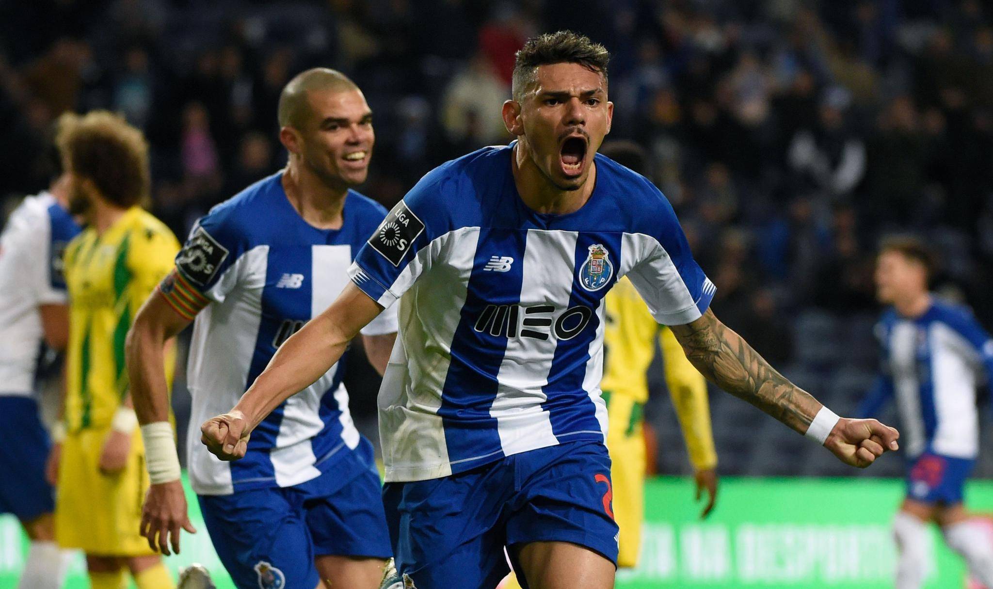 波尔图击败尤文图斯,成功挺进欧冠半决赛!的简单介绍 波尔图击败尤文图斯,成功挺进欧冠半决赛!的简单介绍