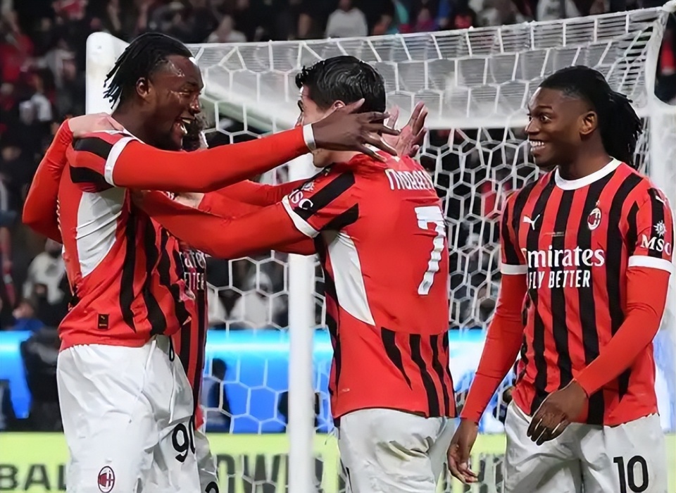 那不勒斯击败对手，稳固了欧洲赛场席位