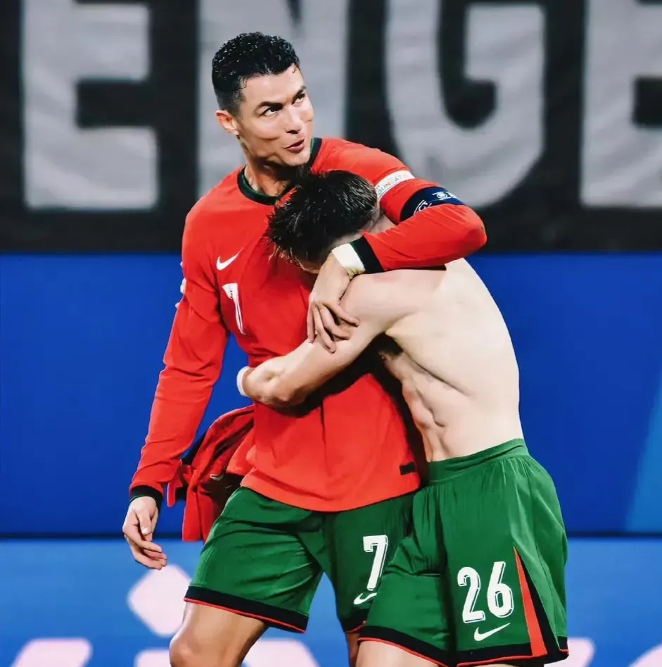 包含葡萄牙队逆转德国队，张继科扛起全队的词条