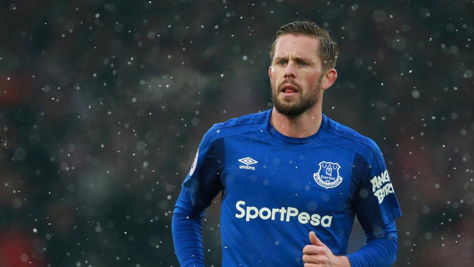 雄鹿战术压制魔术，班凯罗贡献制胜表现