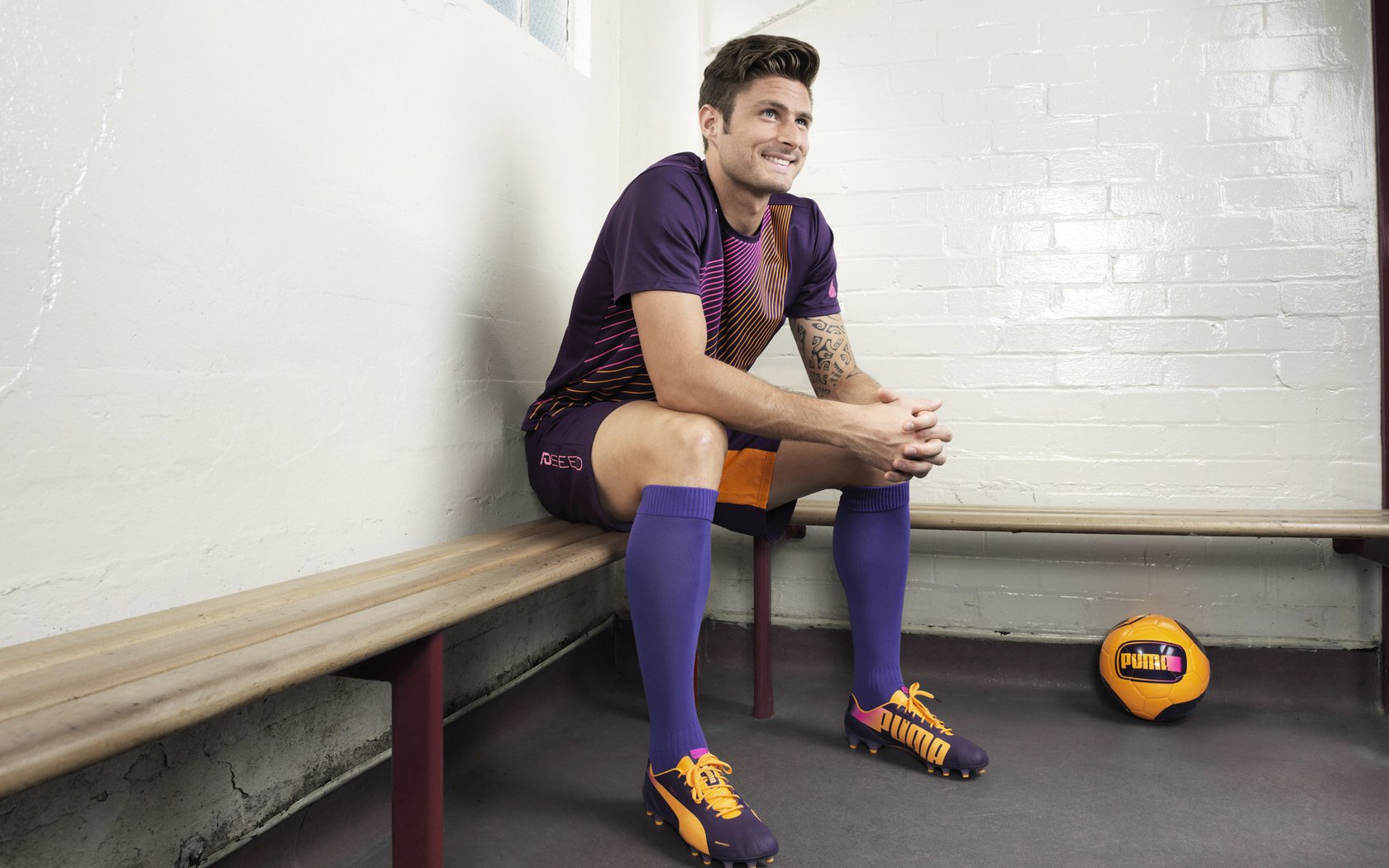 马克西的独舞,当爵士节奏被老鹰的利爪撕裂